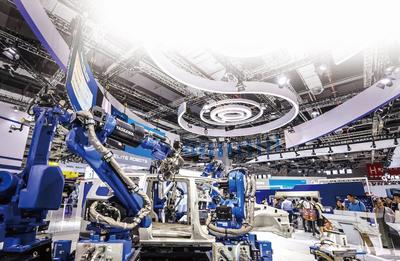 AI換人 智能機器人研發(fā)設計的10倍速奇跡