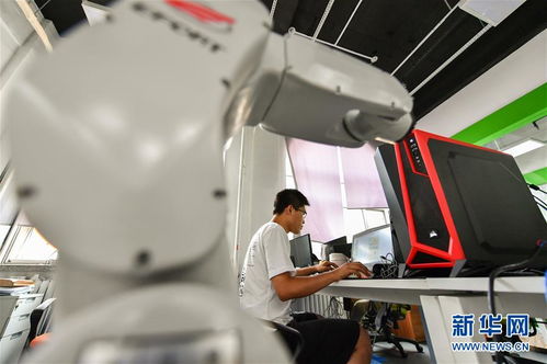 李蘊洲與魏晉 以智能機器人點亮夢想，推動創(chuàng)新研發(fā)